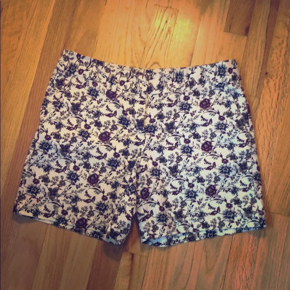 Ann Taylor Lift Linen Floral Print Shorts
